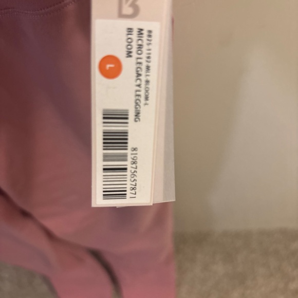 Buffbunny pink leggings, New with tags size large $70 - Picture 5 of 6